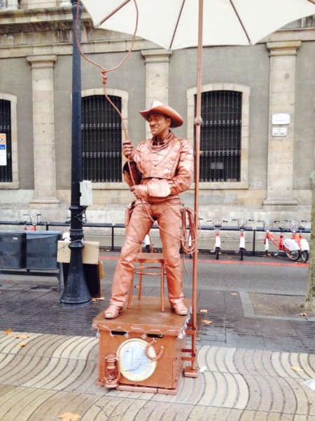 Give the Cow boy a  korn, and he is gonna moove -Along las Ramblas-